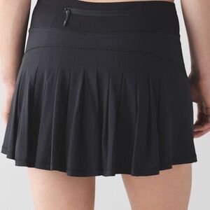 Lululemon Circuit Breaker Skirt (tall)